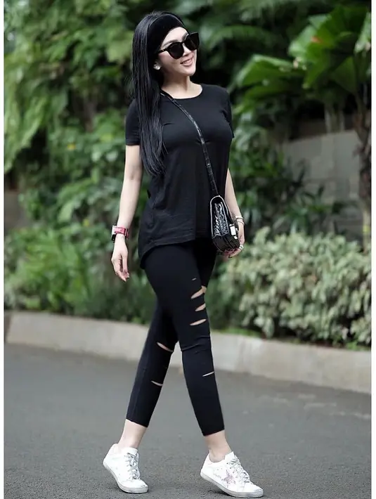 (Instagram/princessyahrini)