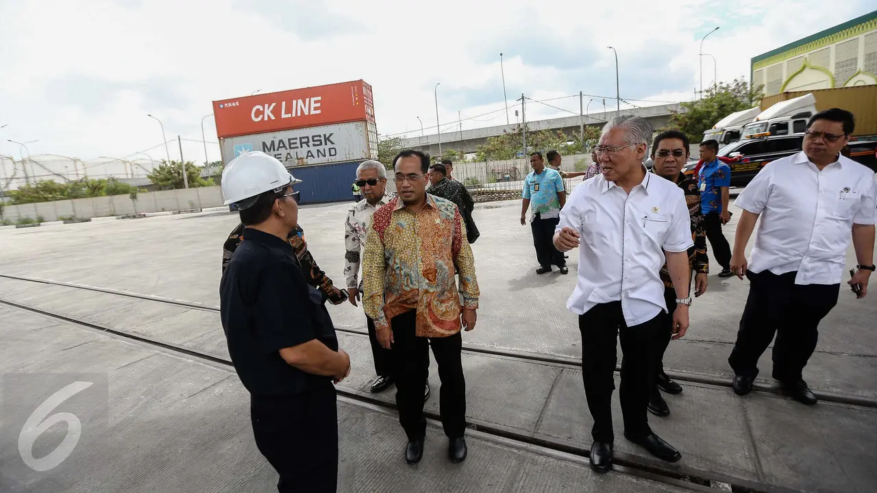 20170113-3-Menteri-Tinjau-Kereta-Peti-Kemas-Gedebage-Tanjung-Priok-FF