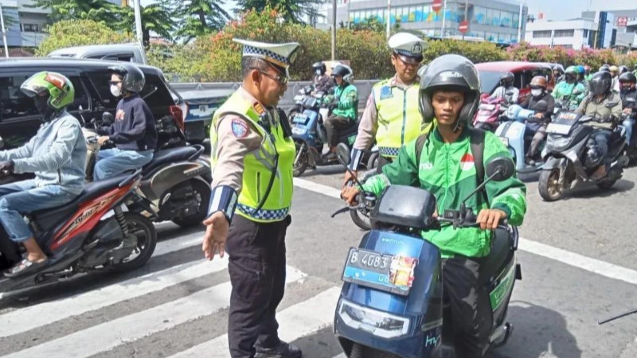 VIDEO: Korlantas Polri Akui Tilang Etle Tak Banyak Dikomplain "Kalau Manual Dicurigai Nyari Duit"