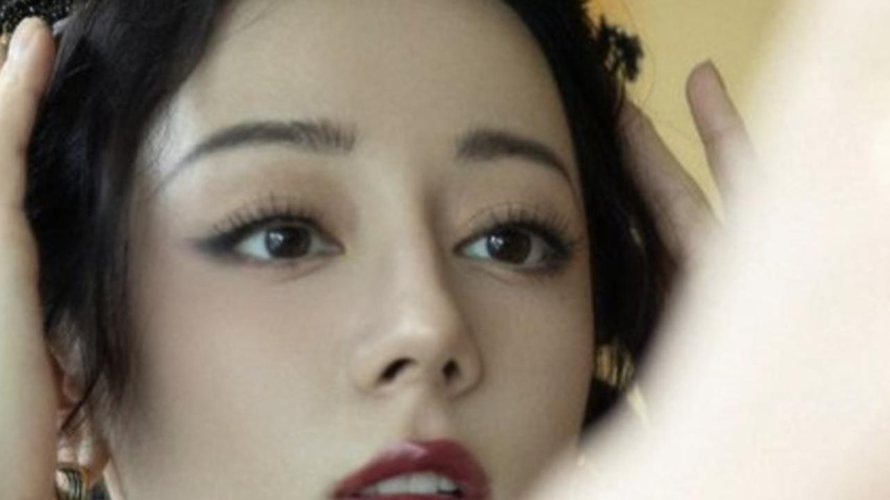 Profil dan Agama Dilraba Dilmurat, Aktris Keturunan Uighur yang Sangat Populer di China