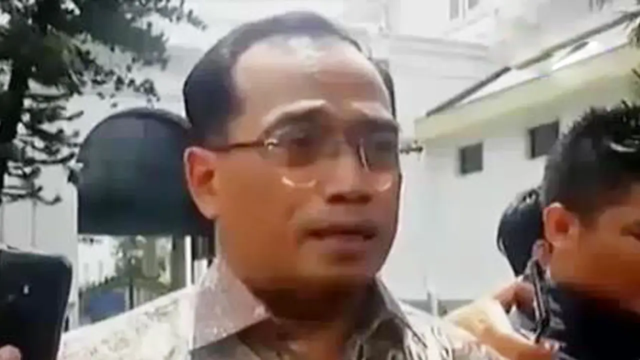 Dengan tegas Menhub menyatakan, bila terbukti bersalah, para pelaku akan dikeluarkan dari sekolah.