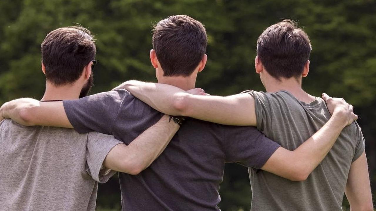 100 Kata Kata untuk Teman Dekat Perempuan yang Menyentuh Hati