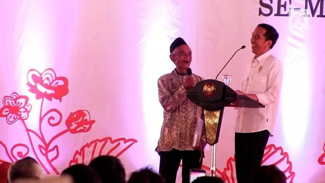 Seorang warga di Magelang lupa nama lengkap Presiden Jokowi. Kejadian ini mengundang tawa warga yang lain dan Presidn Joko Widodo.