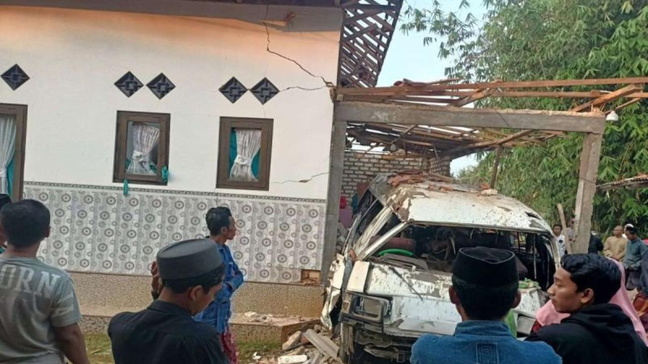 Misteri Ledakan di Sumenep: Suara Terdengar hingga 5 KM, Polres Selidiki Penyebab Asli