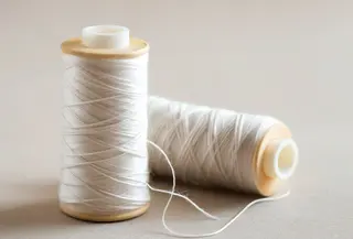 Lenzing dan OceanSafe Luncurkan Tekstil Berkelanjutan Generasi Baru dengan Teknologi TENCEL™ Lyocell A100 dan naNea./Ilustrasi AI