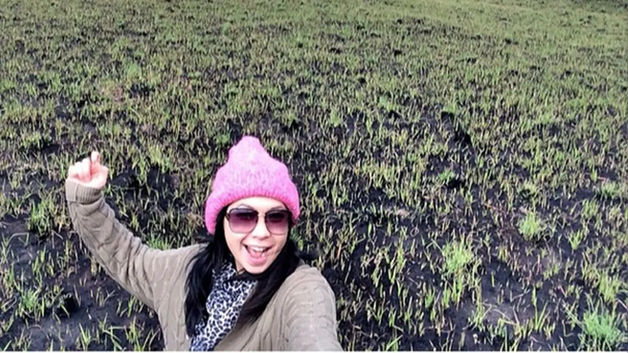  Khairunnisa Haidar Fauzi, salah satu pramugari AirAsia QZ8501 yang tercatat bertugas pada 28 Desember 2014. (Instagram)