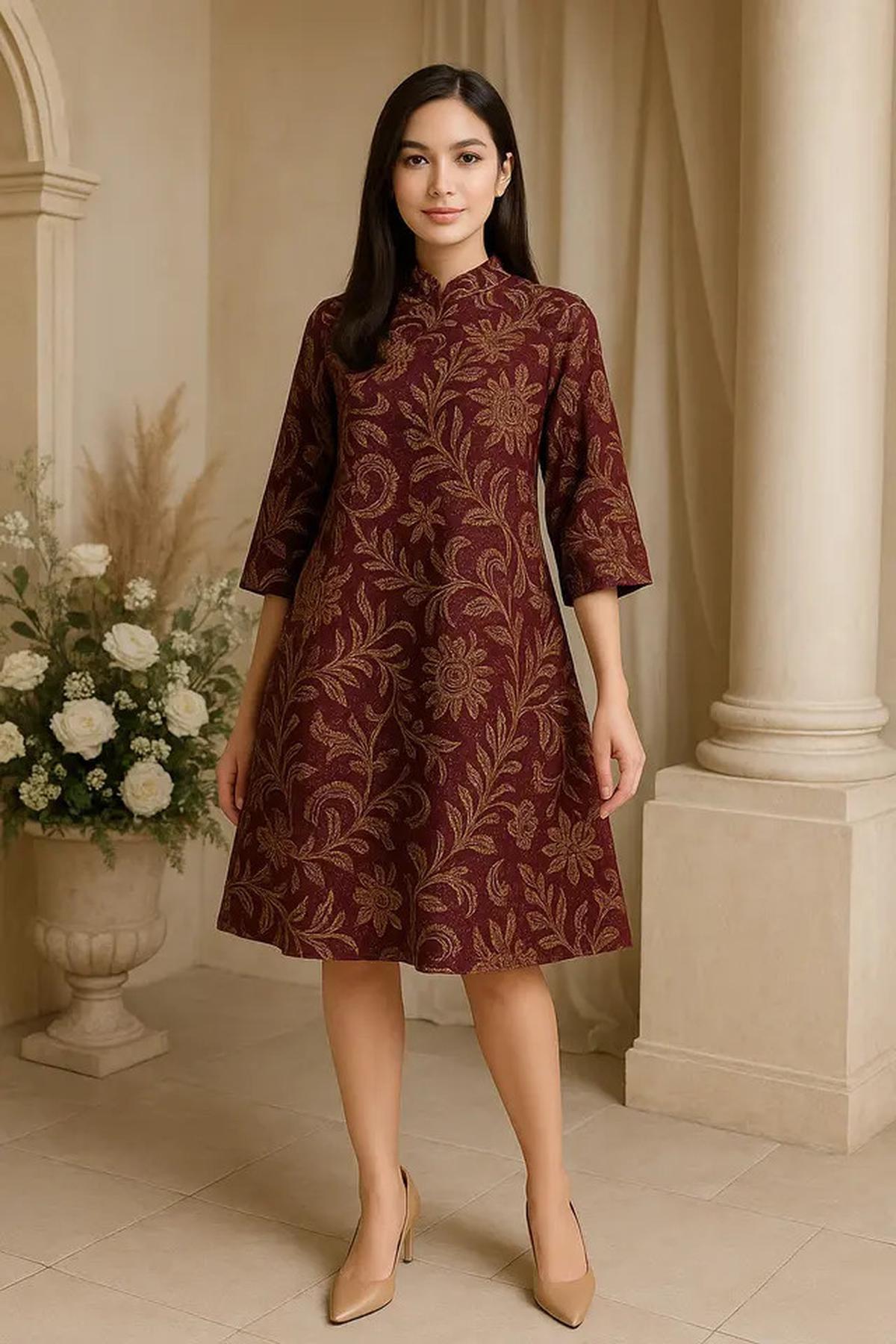 7 Model Tunik Batik untuk Pesta 2025, Gaya Kekinian untuk Wanita Modern