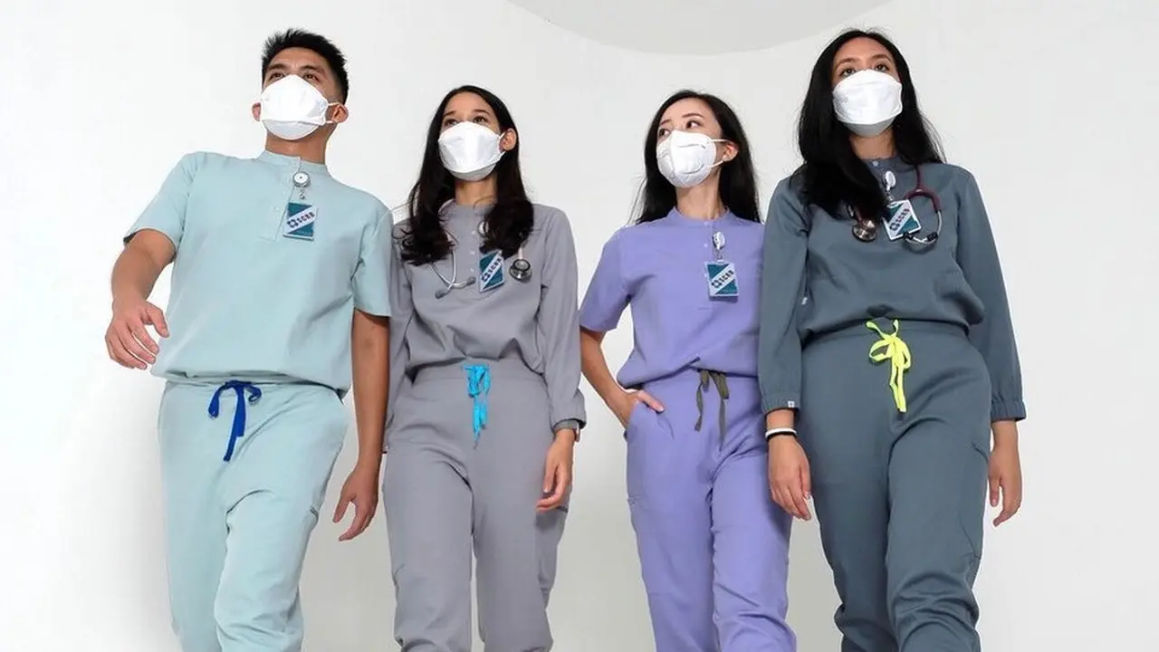 Saat Dokter Rancang Baju Jaga Modis untuk Tenaga Medis
