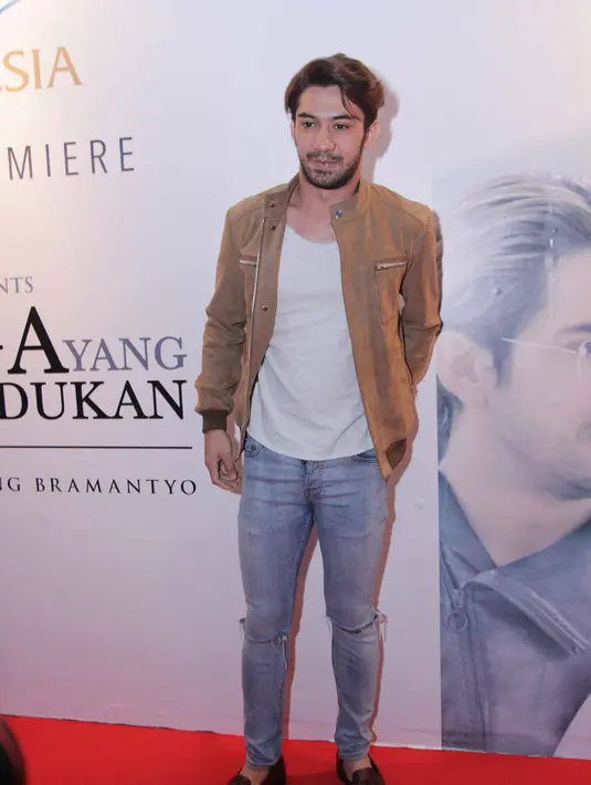 Totalitas tinggi saat berakting memang sudah lama dimiliki Reza, tak heran jika ia selalu berusaha melakukan apa saja demi penampilannya yang maksimal. Termasuk dalam membangun chemistry dengan lawan mainnya. (Nurwahyunan/Bintang.com)