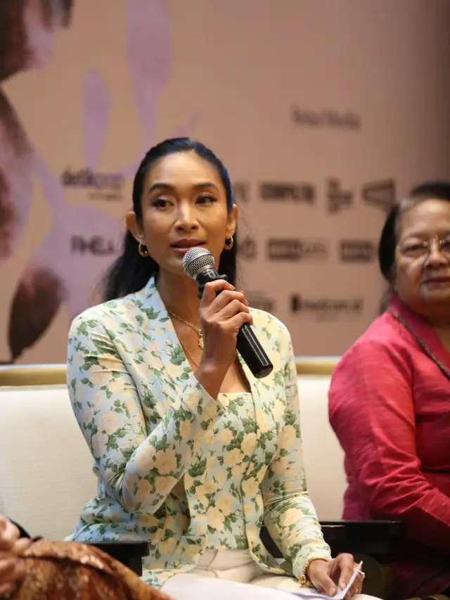 Reza Rahadian