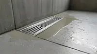 5 Tanda Floor Drain Kamar Mandi Tidak Berfungsi dengan Baik, Temukan Cara Mengatasinya di Sini