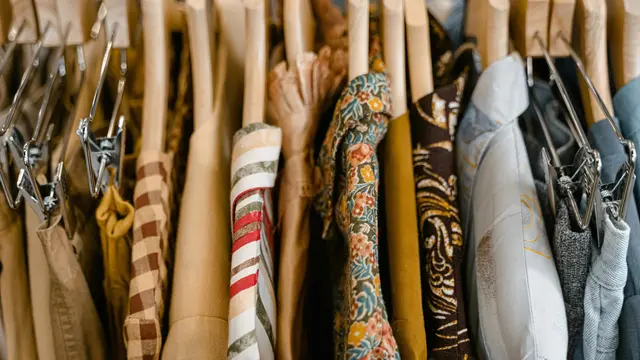 Pakaian untuk Hijab Putih