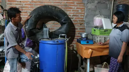 Cara Membuat Biogas Sederhana di Rumah, Hemat dan Ramah Lingkungan - Hot  Liputan6.com