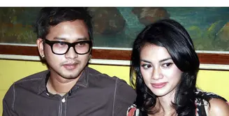 Hari ini adalah sidang gugatan cerai Masayu yang beragenda jawaban atas gugatan cerai itu di Pengadilan Agama Jakarta Selatan (PA Jaksel). Narisqa selaku kuasa hukum Masayu, membeberkan jawaban dari pihak Lembu yang membenarkan gugatan dari Masayu.