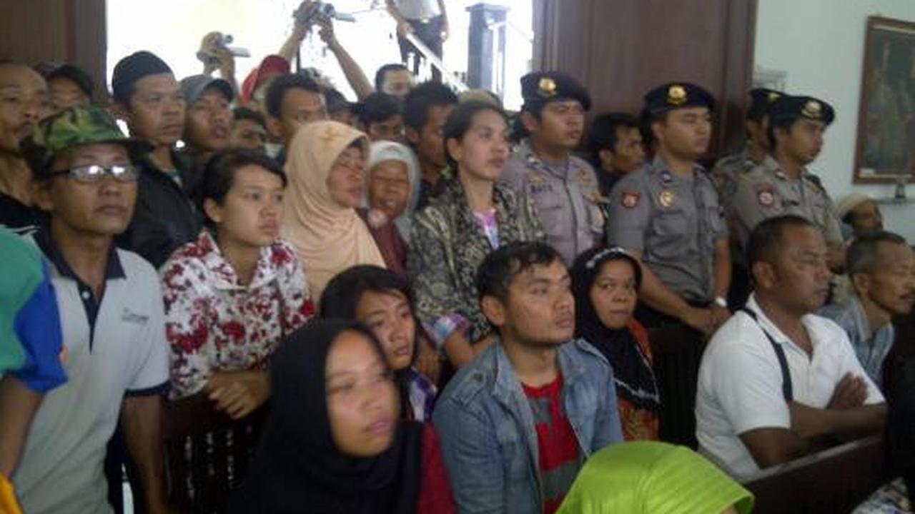 Takbir warnai sidang kasus dua pemotong bambu