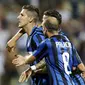 Stevan Jovetic dan pemain Inter Milan lainnya rayakan gol ke gawang Carpi (Reuters)