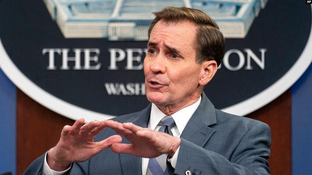 Juru bicara Pentagon John Kirby memberikan penjelasan kepada media. (AP)