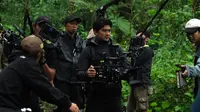Film Timur Karya Iko Uwais Tayang di Bioskop, Banjir Pujian dari Lukman Sardi Hingga Derby Romero