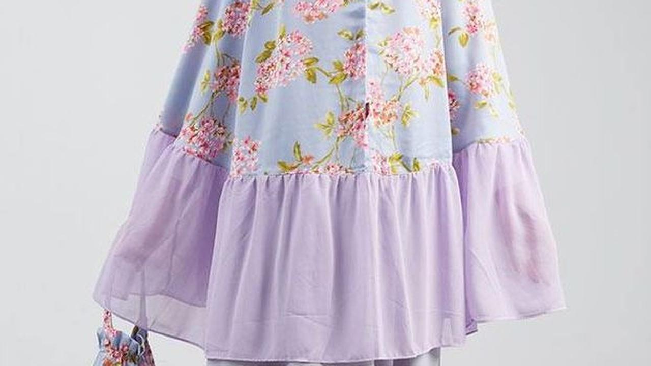 <b>Untuk Tampilan Girly, Pilih Mukena Motif Floral</b>