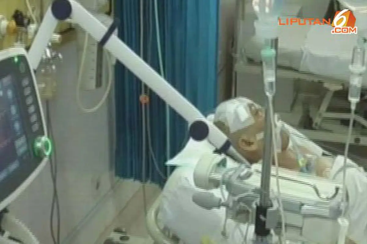 pasien-tumor131024b.jpg