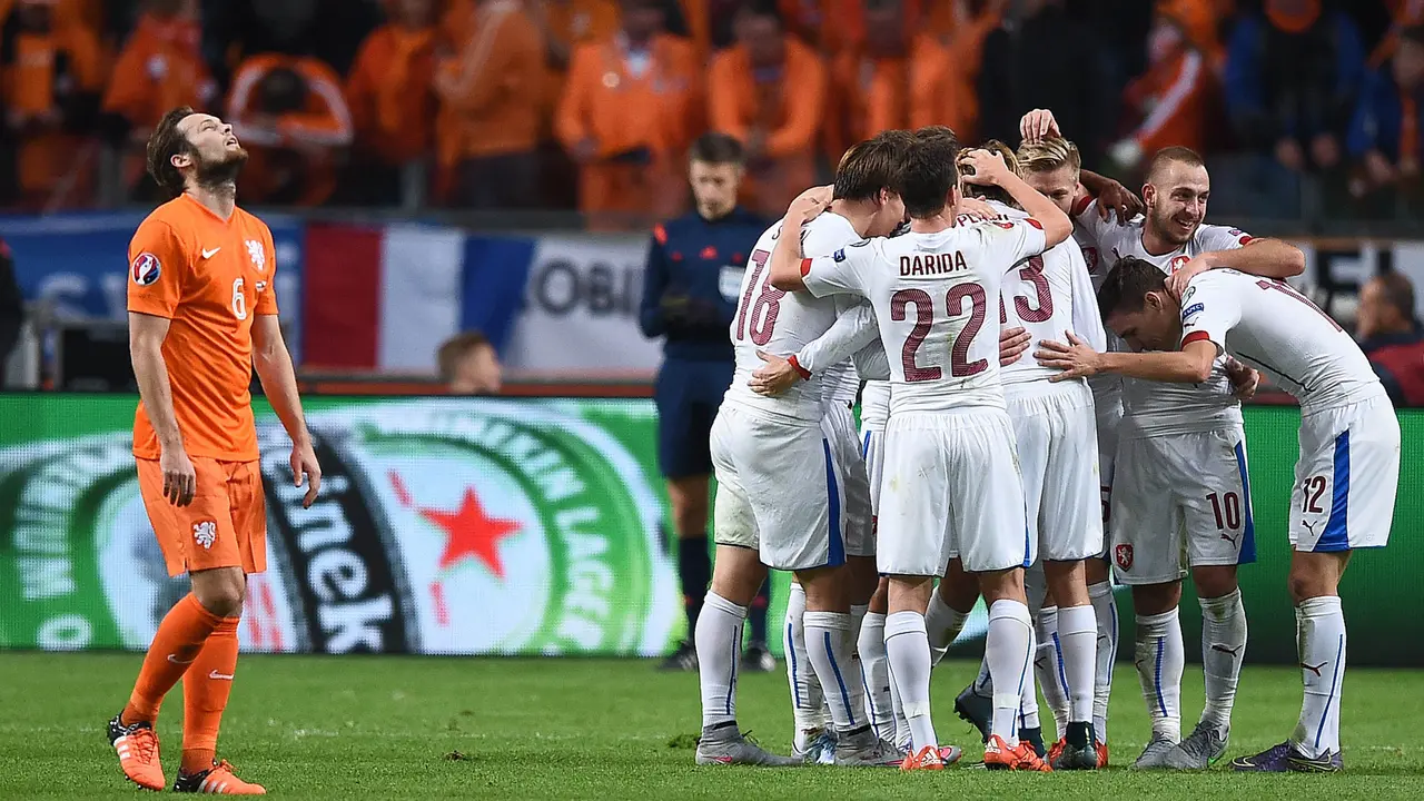 Belanda vs Ceska