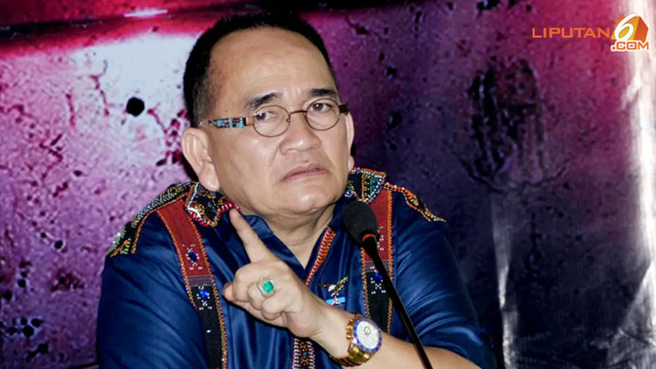 ruhut-sitompul-131026b.jpg