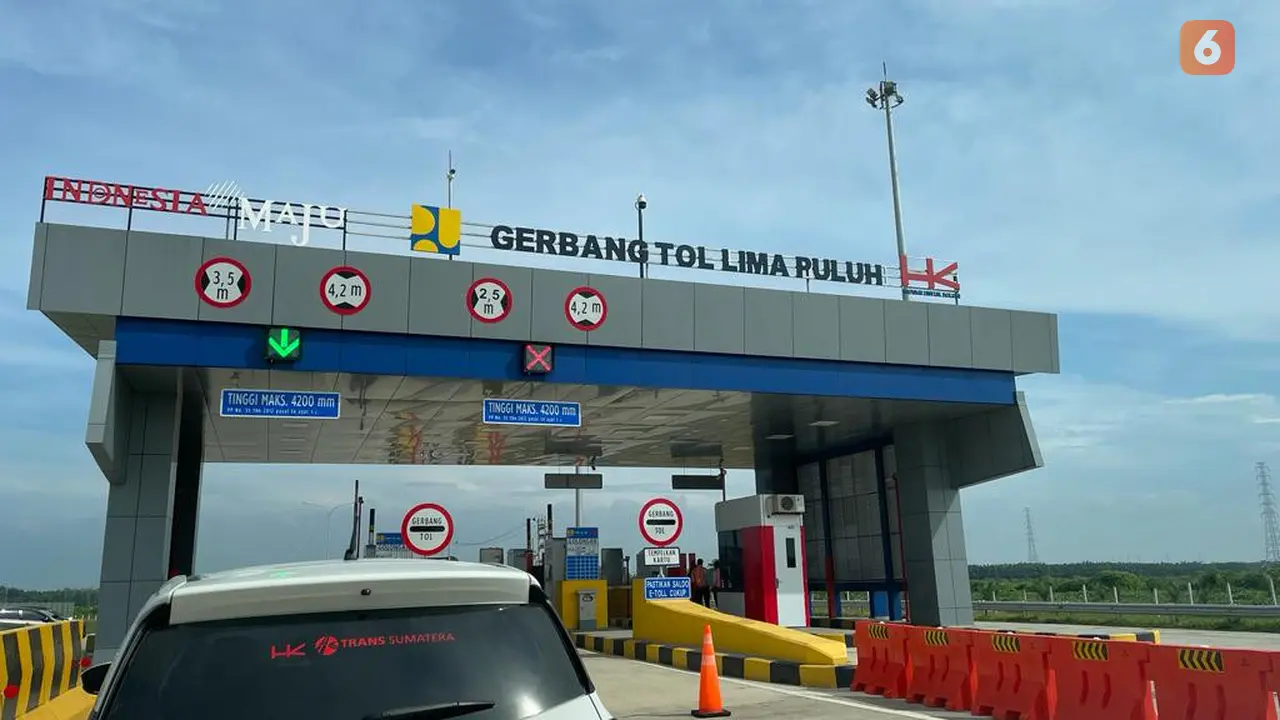 Gerbang Tol Lima Puluh