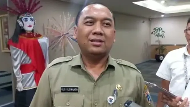 Asisten Kesejahteraan Rakyat Sekretaris Daerah DKI Jakarta Uus Kuswanto menjalani fit and proper test atau uji kelayakan dan kepatutan sebagai calon Wali Kota Administrasi Jakarta Barat.