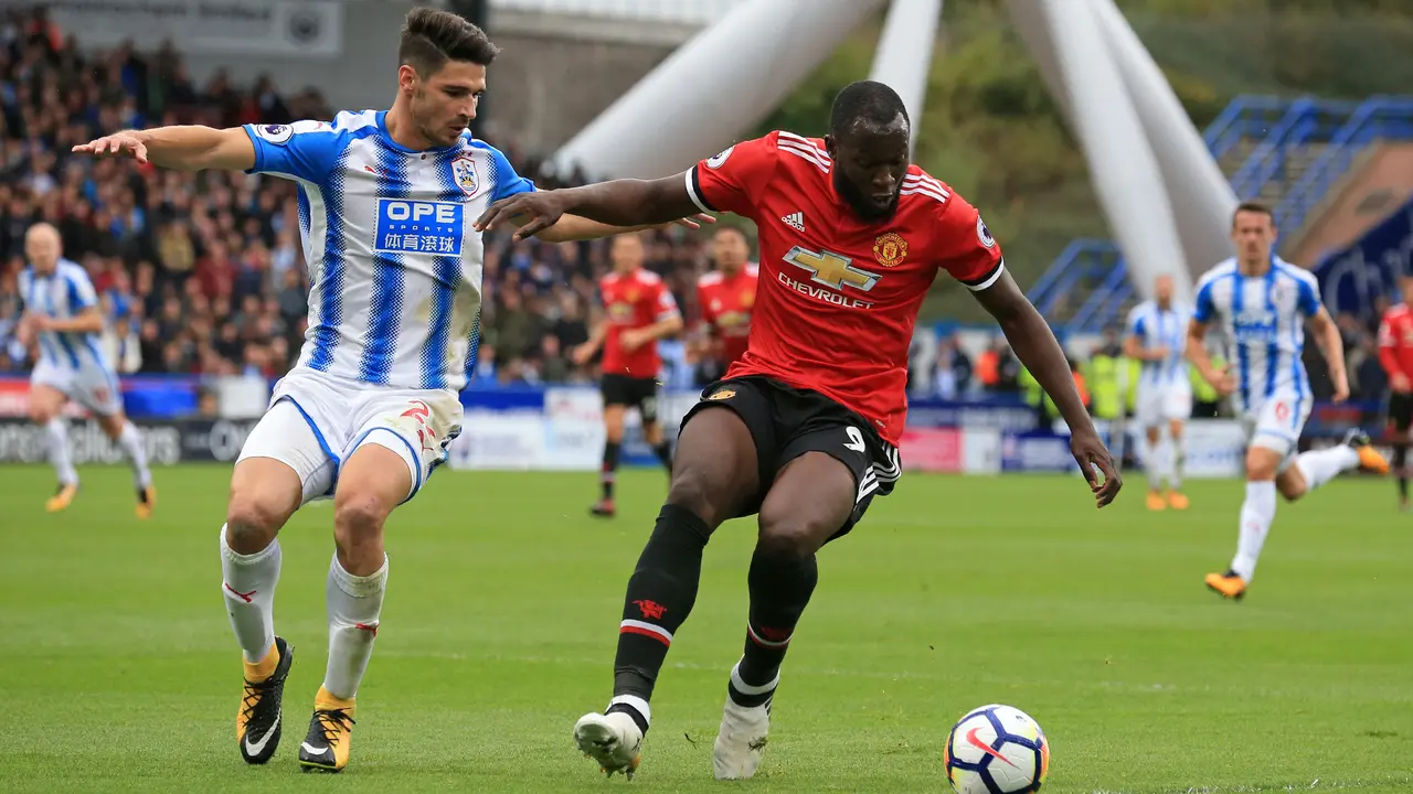 Kalah 2-1, Manchester United Dipermalukan Tim Promosi
