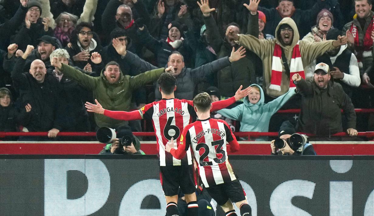 Permainan penguasaan bola yang biasa dilakukan anak asuh Pep Guardiola tidak terlihat dalam laga kali ini. Brentford bisa mengimbangi Manchester Biru.