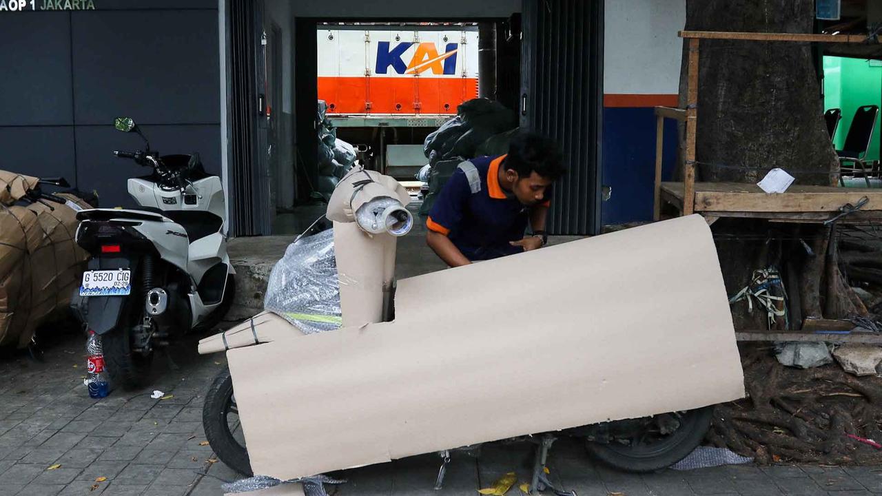 FOTO:   Pengiriman Paket Ekspedisi Melonjak Jelang lebaran