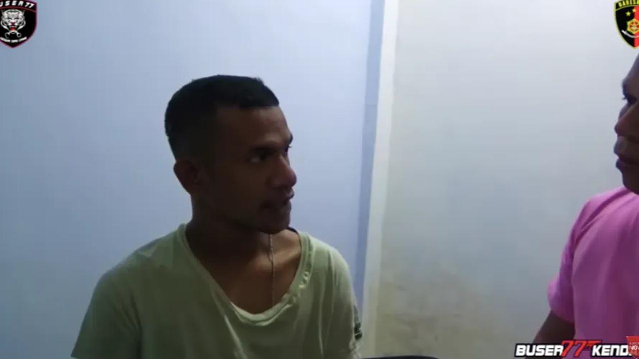 Di dalam kamar Panjul, Polisi menemukan barang bukti berupa uang ratusan ribu yang disembunyikan di area kemaluan Panjul.