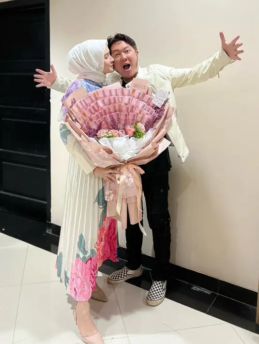 (Instagram/angelqulbiah)