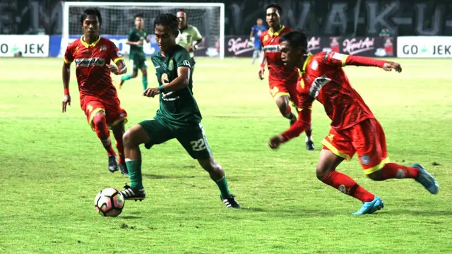 Persebaya Surabaya vs Martapura FC (Liputan6.com / Dimas Angga P)