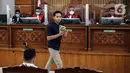 Terdakwa kasus pembunuhan berencana Brigadir Yosua Hutabarat atau Brigadir J, Richard Eliezer menjalani sidang lanjutan di Pengadilan Negeri Jakarta Selatan, Jakarta, Senin (12/12/2022). Sidang itu beragenda mendengarkan keterangan saksi Putri Chandrawathi yang juga merupakan terdakwa dalam kasus yang sama. (Liputan6.com/Johan Tallo)