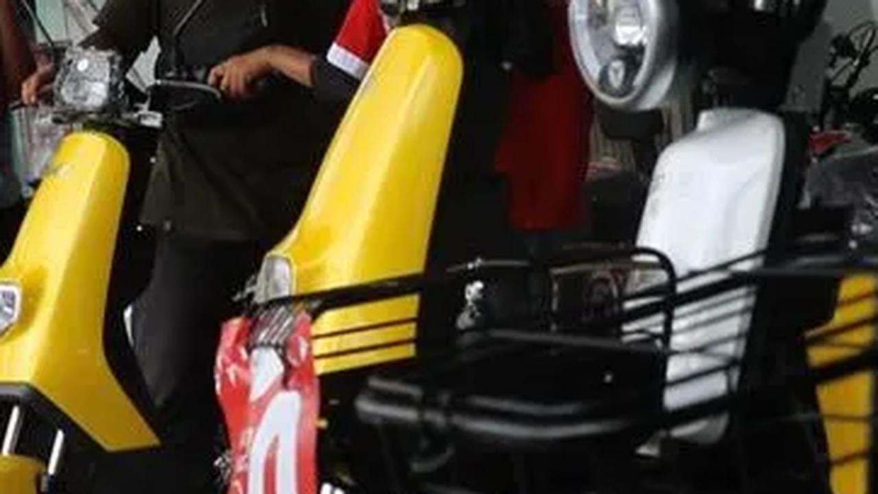 Sebagai informasi, seorang bocah berusia 12 tahun yang mengendarai motor listrik meninggal dunia terlindas mobil truk sampag di kawasan Dago, Kota Bandung, Jawa Barat pada Sabtu (5/8) lalu.&nbsp;