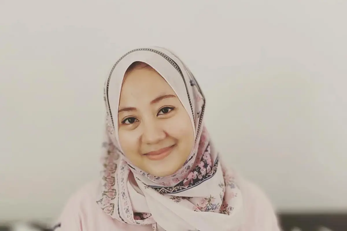 Dini Fauziah (31) membuka usaha fresh almond milk (susu almond) dengan brand Nutslicious Almond.