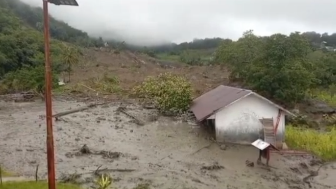 Waspada Longsor Susulan, 227 KK di Manggarai Timur NTT Terpaksa Mengungsi