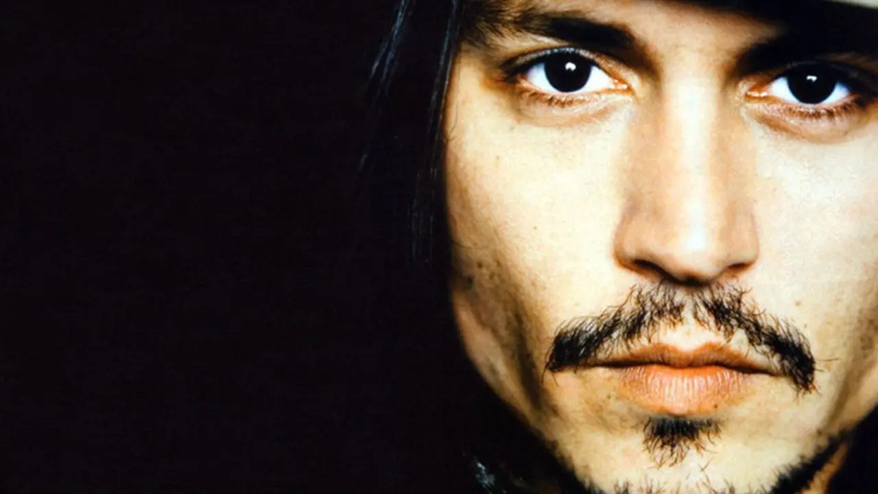 20170719-unit penthouse milik Johnny Depp dijual
