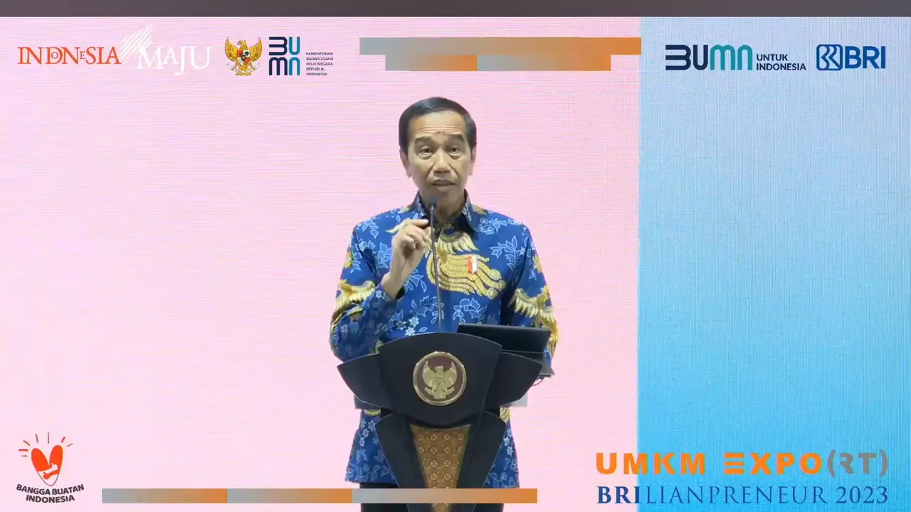 Presiden Joko Widodo (Jokowi) menyoroti terkait penyaluran kredit perbankan di Indonesia yang masih rendah dibandingkan negara-negara lain.