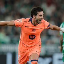 Ekspresi Ferran Torres usai membobol gawang Real Betis di lanjutan La Liga musim 2025/2026, Minggu (7/12/2025) (AP Photo/Manu Reino)