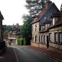 50 Desa di Perancis yang Bikin Semangat Pindah Tempat Tinggal (1)