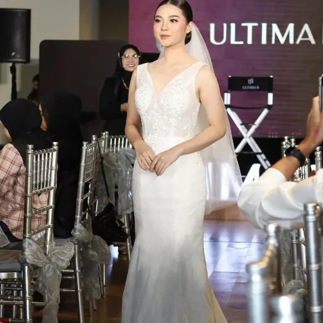 Intip Inspirasi Wedding Makeup Look yang Lagi Viral: Traditional Bride vs International Bride yang Super Cantik