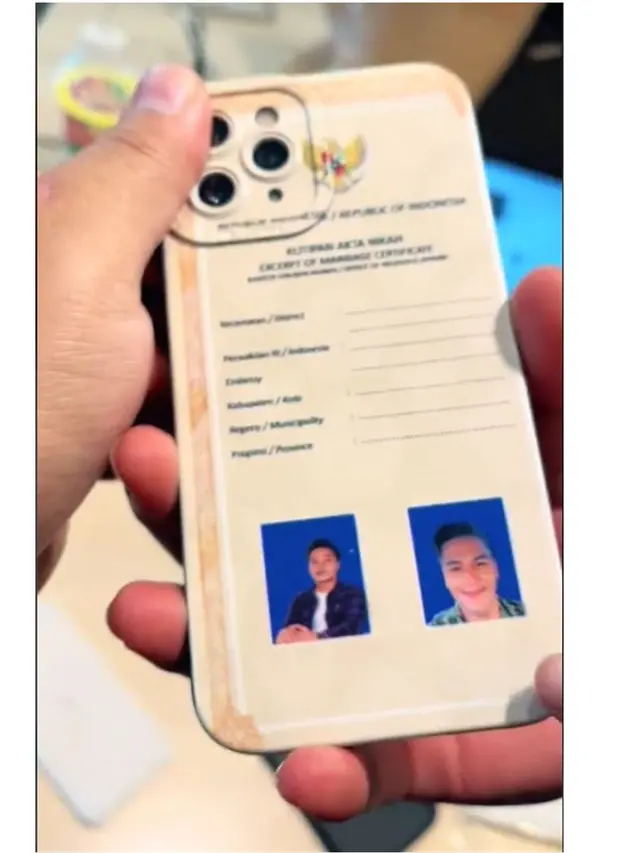 Momen Kocak Tantangan Beri Ugly Case ke Teman Kantor, 6 Potretnya Bikin Ngakak