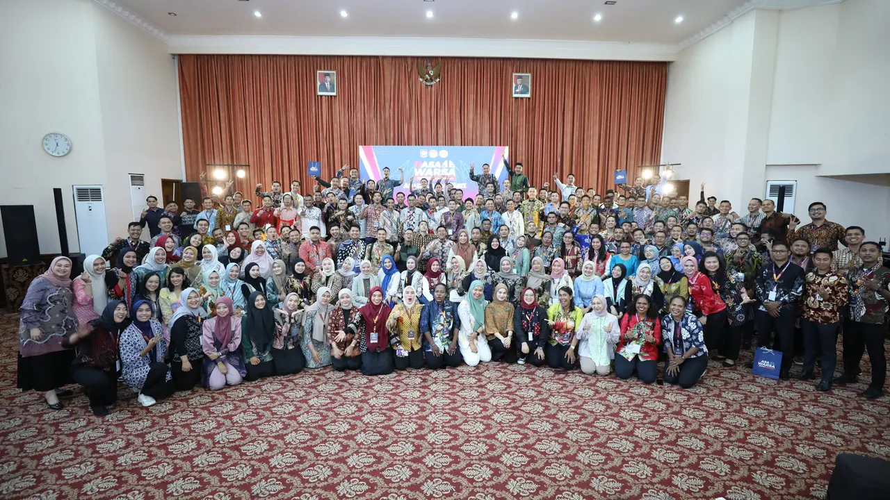 Semiar Peningkatan Kapasitas PNS Lulusan IPDN Angkatan XXI di Hotel Puri Khatulistiwa Jatinangor Sumedang Jawa Barat pada Jumat, 11 Oktober 2024.