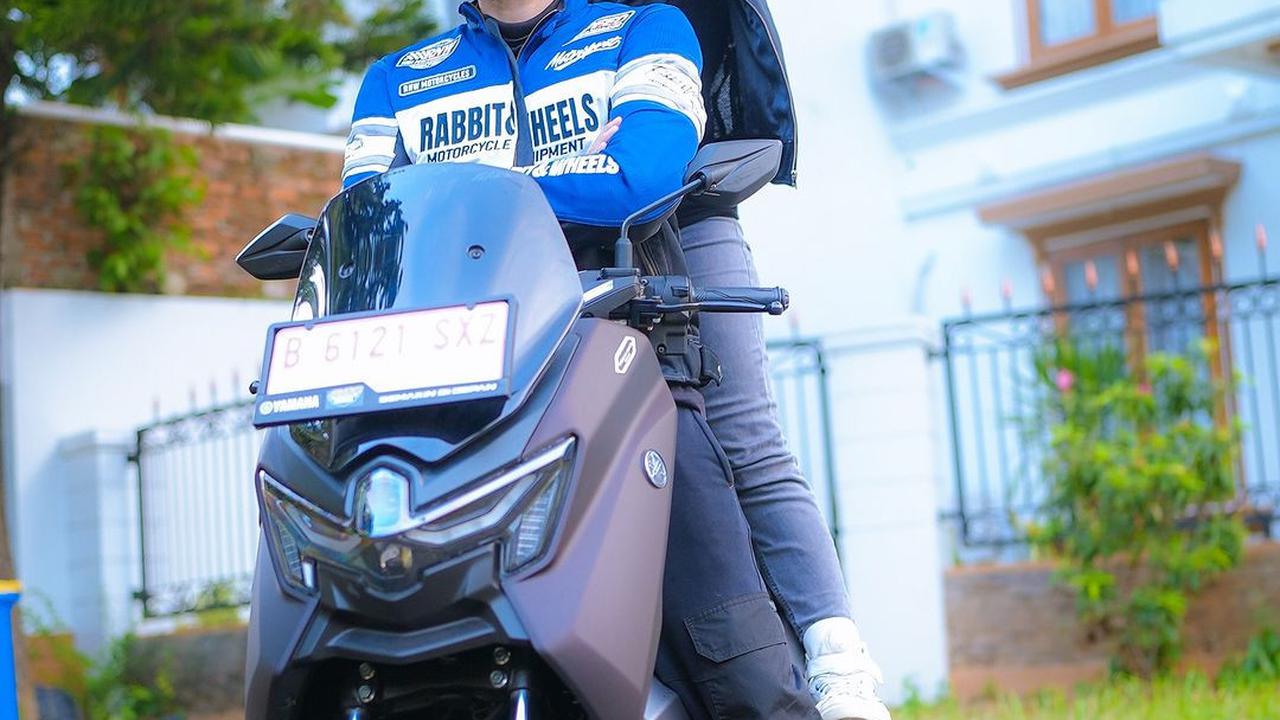 Dibully Terlihat Tua, Rina Amalia Istri Aktor Boy Hamzah Ingin Lepas Hijab