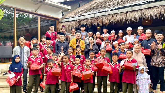 Makeup Artist Achin Lamba