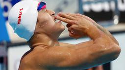 Ekspresi perenang Tiongkok, Sun Yang, setelah memenangi final nomor 800m gaya bebas putra renang Kejuaraan Dunia Akuatik 2015 di Kazan, Rusia. (5/8/2015). (Reuters/Michael Dalder)