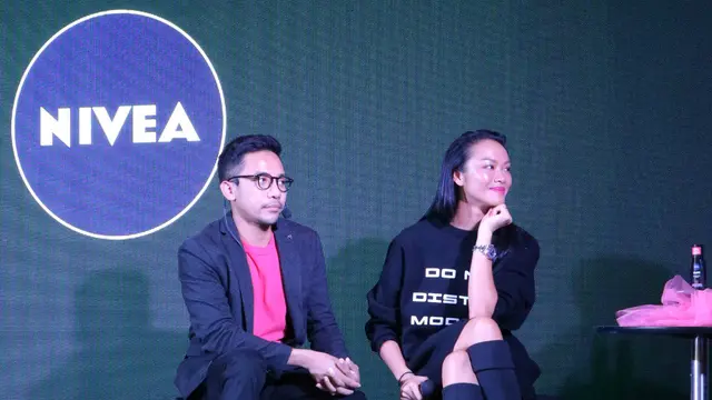 Kelly Tandiono & Bubah Alfian Berbagi Tips XPERT Bersihkan Heavy Make Up, Mau Tahu?