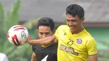 Pemain Arema FC, Dedik Setiawan. (Bola.com/Iwan Setiawan)